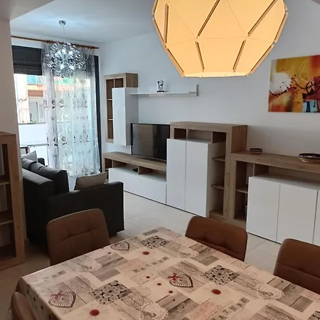 Piso Andrea 滨海略雷特