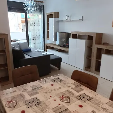 Piso Andrea Apartment