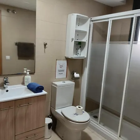 Piso Andrea 아파트 료렛 드 마르